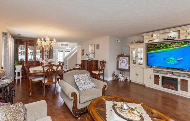 10238 Stillwell Drive, Avon, IN 46123