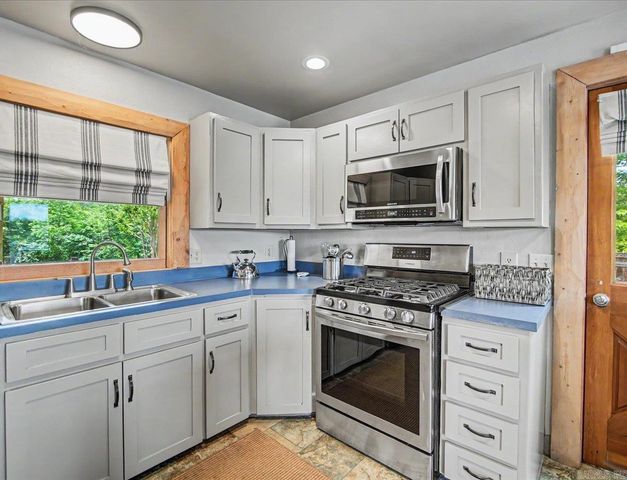 280 Overview Cir, Hot Springs, AR 71913