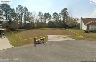 10145 Ridgewood Lane, Biloxi, MS 39532