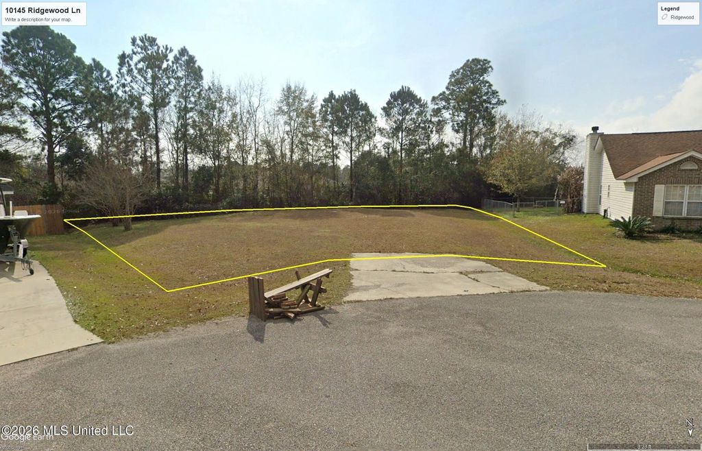 10145 Ridgewood Lane, Biloxi, MS 39532