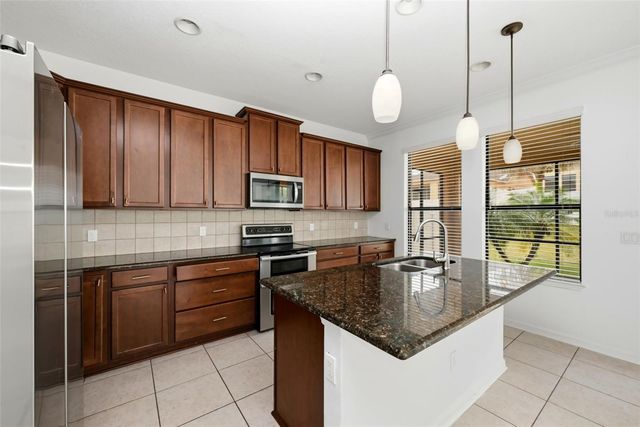 1077 THUNDERHEAD LANE, Minneola, FL 34715