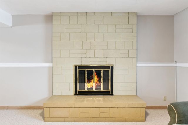 4309 Crestview Drive, Cedar Falls, IA 50613