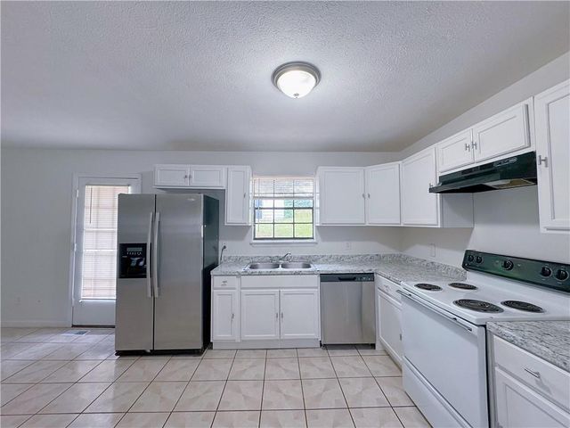 6634 Collier Way, Riverdale, GA 30296