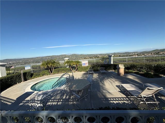 7872 E Horizon View Drive, Anaheim Hills, CA 92808