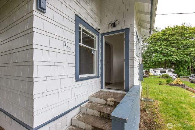 320 W 15th Street, Port Angeles, WA 98362