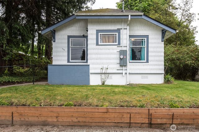 320 W 15th Street, Port Angeles, WA 98362