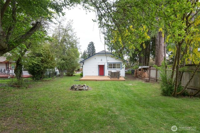 320 W 15th Street, Port Angeles, WA 98362