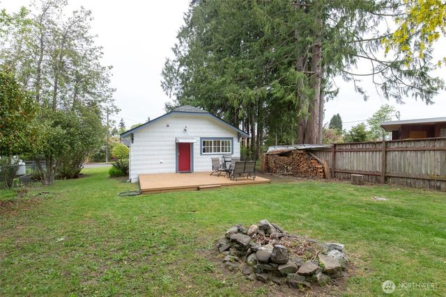 320 W 15th Street, Port Angeles, WA 98362