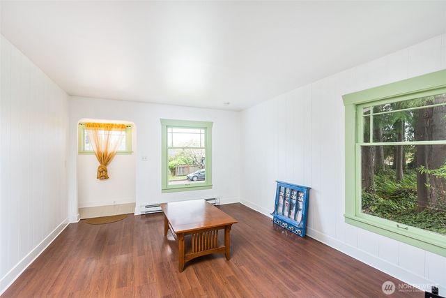 320 W 15th Street, Port Angeles, WA 98362