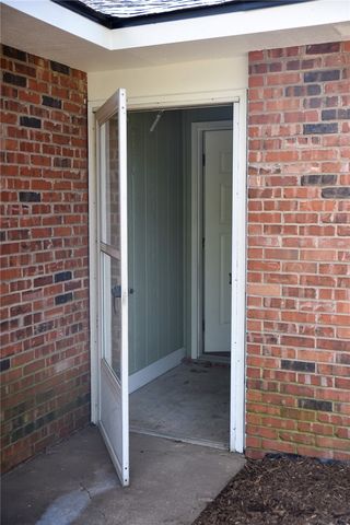 3604 W Beechwood Drive, Rogers, AR 72756