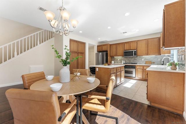 2241 Flowerpot Ln, Chula Vista, CA 91915