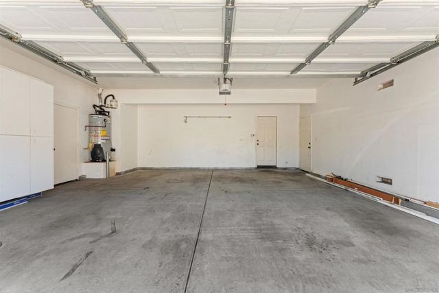 2241 Flowerpot Ln, Chula Vista, CA 91915