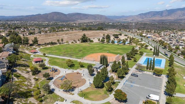 2241 Flowerpot Ln, Chula Vista, CA 91915