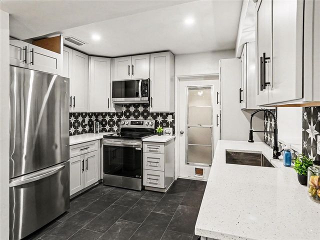 3313 E KALEY AVENUE, Orlando, FL 32806