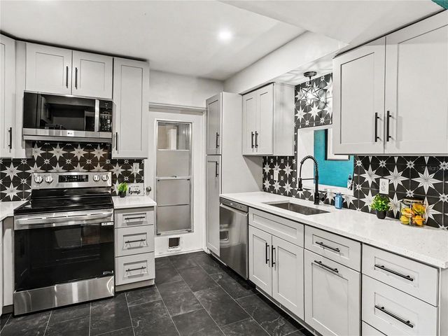 3313 E KALEY AVENUE, Orlando, FL 32806
