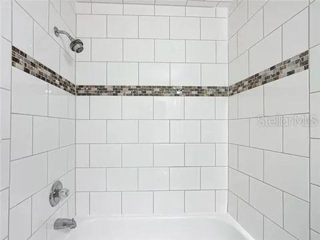 1547 NE 2ND STREET F, Ocala, FL 34470