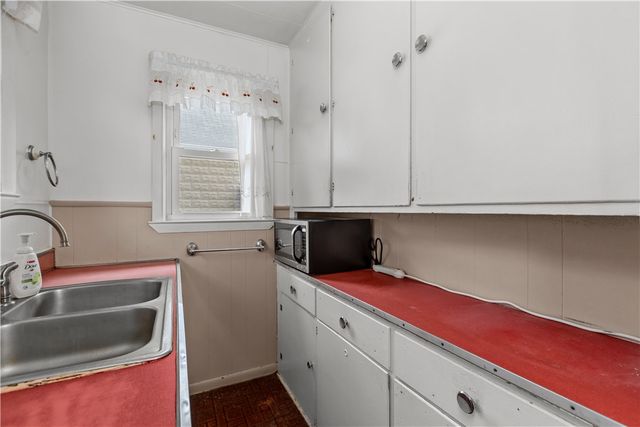 2416 Nicholson Rd, Franklin Park, PA 15143