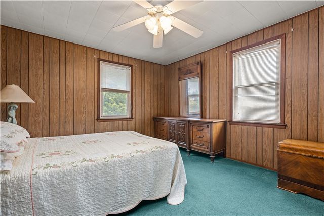 2416 Nicholson Rd, Franklin Park, PA 15143