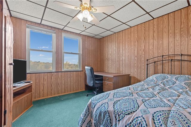 2416 Nicholson Rd, Franklin Park, PA 15143