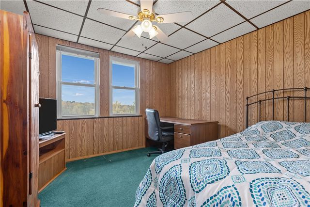 2416 Nicholson Rd, Franklin Park, PA 15143