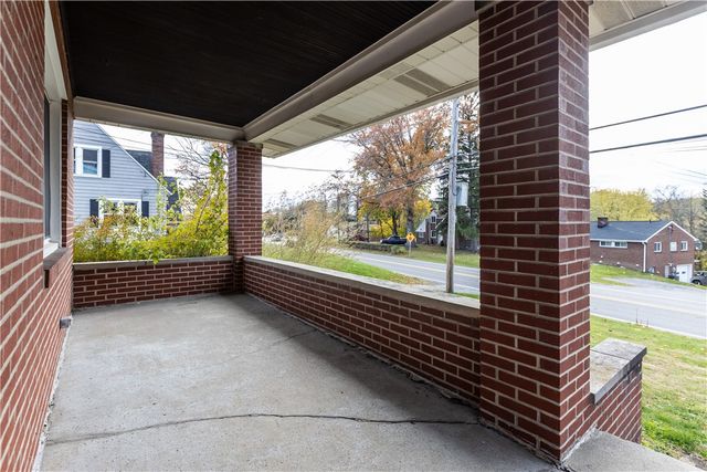 2416 Nicholson Rd, Franklin Park, PA 15143