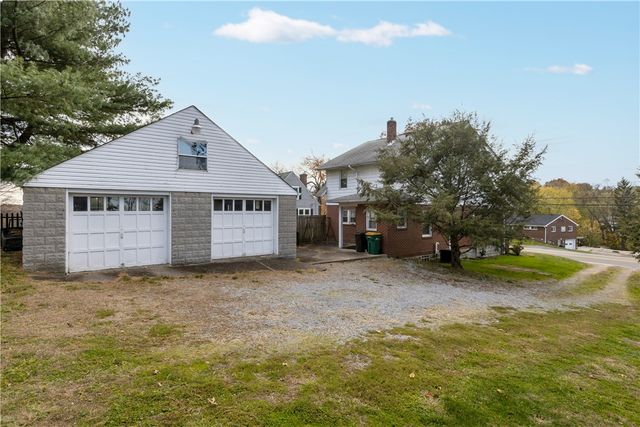 2416 Nicholson Rd, Franklin Park, PA 15143