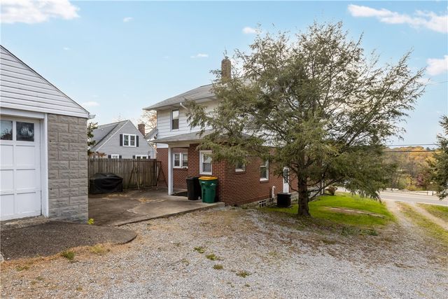 2416 Nicholson Rd, Franklin Park, PA 15143