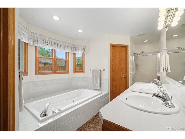 110 Sioux Dr, Berthoud, CO 80513