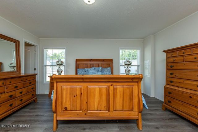 12 Rabbit Court, Whiting, NJ 08759