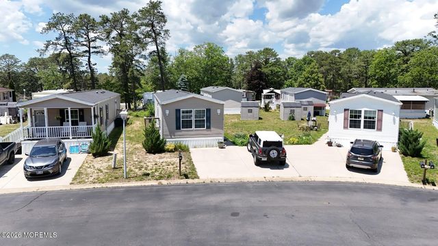 12 Rabbit Court, Whiting, NJ 08759