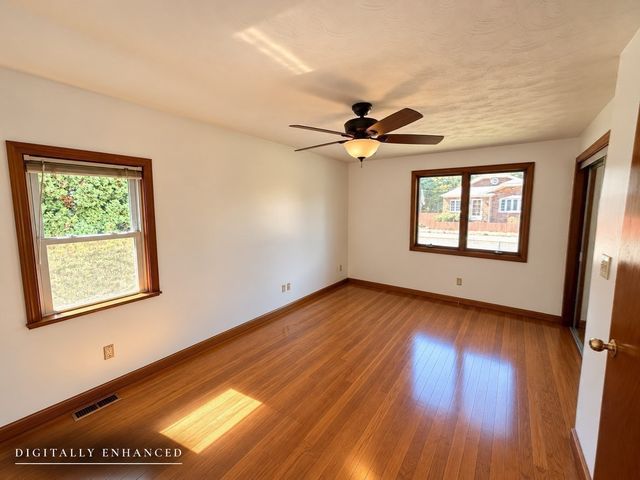 285 Huttleston Ave, Fairhaven, MA 02719
