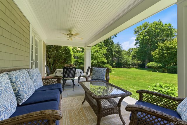 209 Brookville Road, Brookville, NY 11545