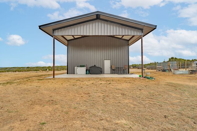 4755 Buffalo Ridge Drive, Stephenville, TX 76401