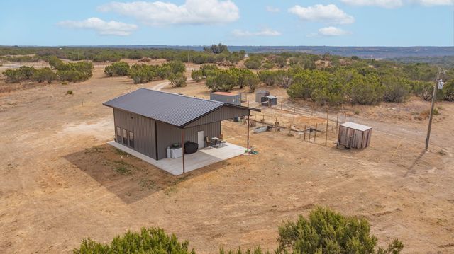 4755 Buffalo Ridge Drive, Stephenville, TX 76401