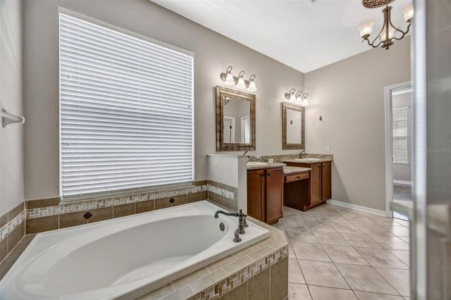 4017 WATERVILLE AVENUE, Wesley Chapel, FL 33543