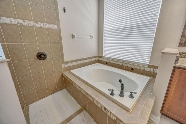 4017 WATERVILLE AVENUE, Wesley Chapel, FL 33543