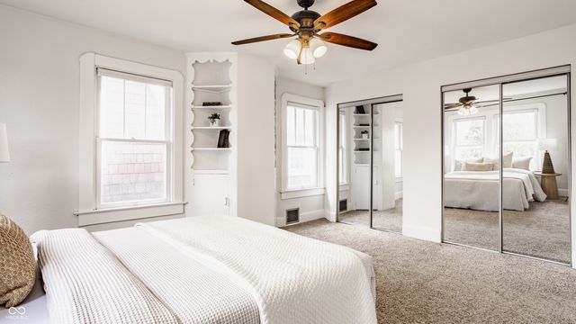 27 N Hawthorne Lane, Indianapolis, IN 46219