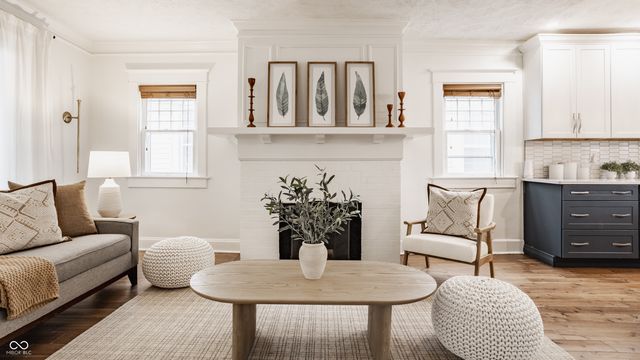 27 N Hawthorne Lane, Indianapolis, IN 46219