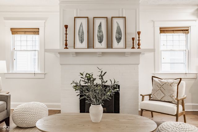 27 N Hawthorne Lane, Indianapolis, IN 46219