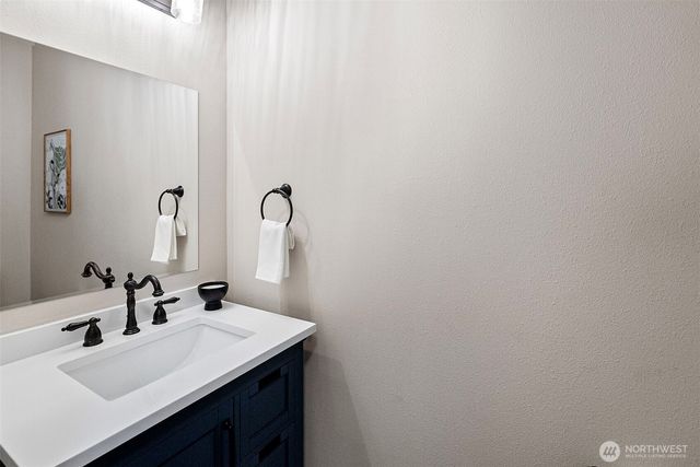 4244 SE Horsehead Way, Port Orchard, WA 98366
