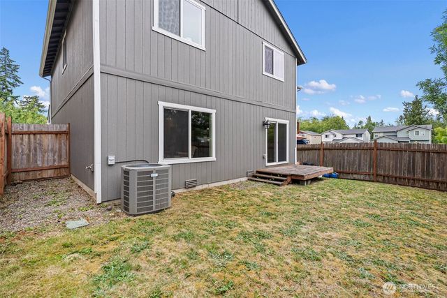 4244 SE Horsehead Way, Port Orchard, WA 98366