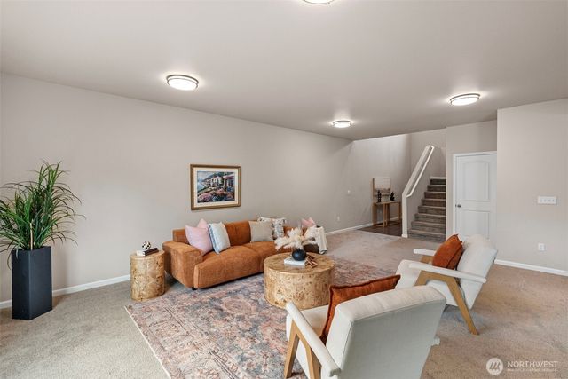 4244 SE Horsehead Way, Port Orchard, WA 98366