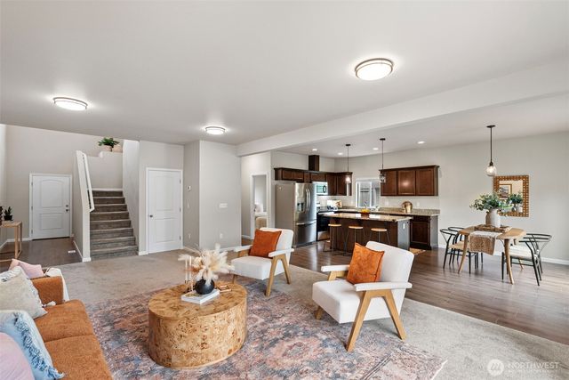 4244 SE Horsehead Way, Port Orchard, WA 98366
