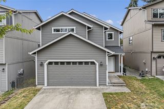 4244 SE Horsehead Way, Port Orchard, WA 98366