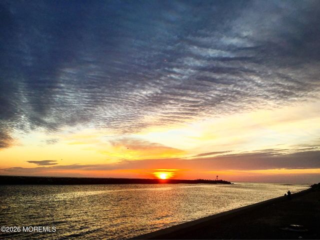 46 Harborhead Drive, Point Pleasant Beach, NJ 08742