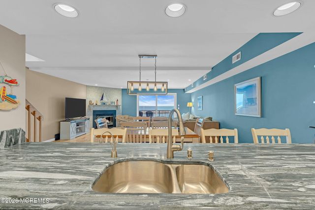 46 Harborhead Drive, Point Pleasant Beach, NJ 08742