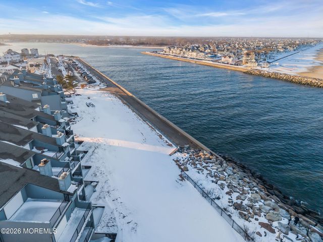 46 Harborhead Drive, Point Pleasant Beach, NJ 08742