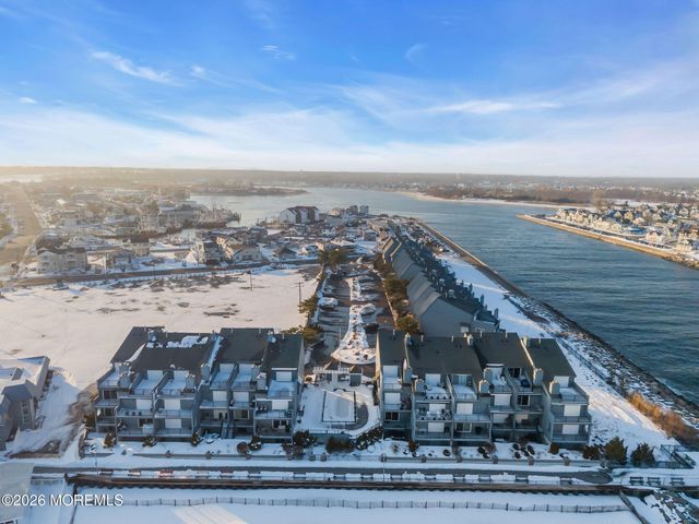 46 Harborhead Drive, Point Pleasant Beach, NJ 08742