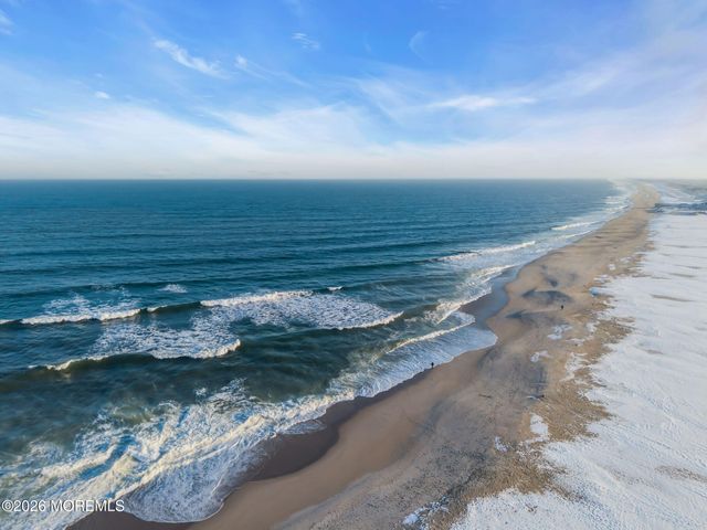 46 Harborhead Drive, Point Pleasant Beach, NJ 08742