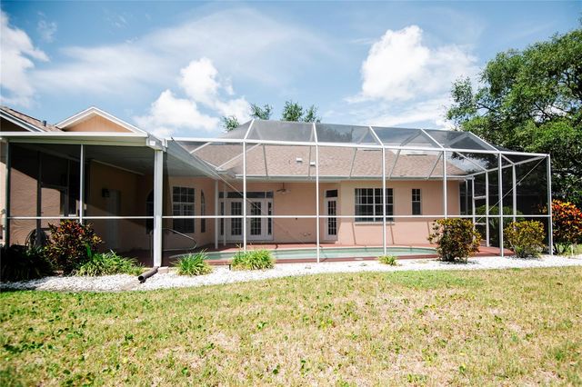 8390 MEADOW BROOK DRIVE E, Seminole, FL 33777